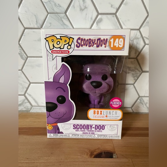 Box Lunch Exclusive Purple Scooby Doo Funko Pop #149 - Picture 1 of 2